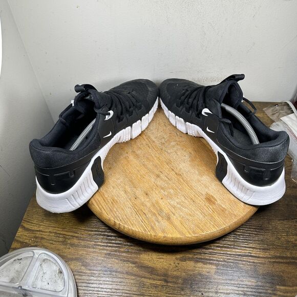 Nike Free Metcon 5 Shoes Mens Size 13 Black White Training Running FN6616-002